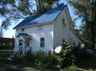933 Marion Ave, BARRYTON, MI 49305