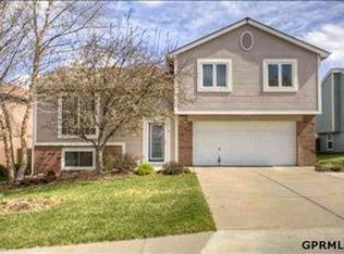 6709 N 110th Ave, Omaha, NE 68164