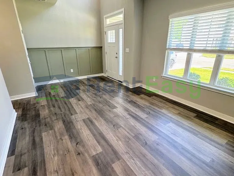 3829 Longhill Arch — Photo 3