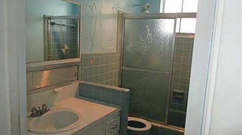 4th image of 20490 NW 7th Ave APT 2