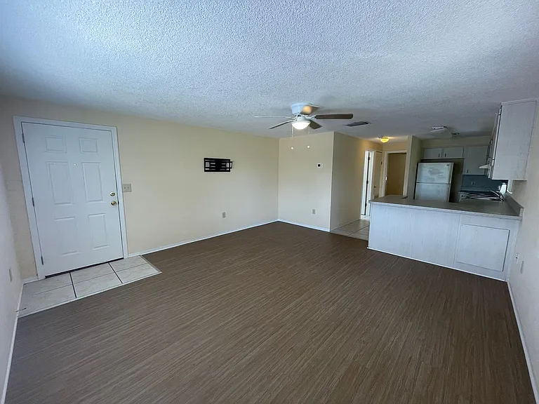 3717 Cardinal Blvd #4 — Photo 16