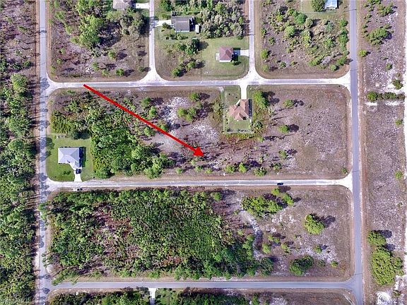 4th image of 1048 Maura Ave S