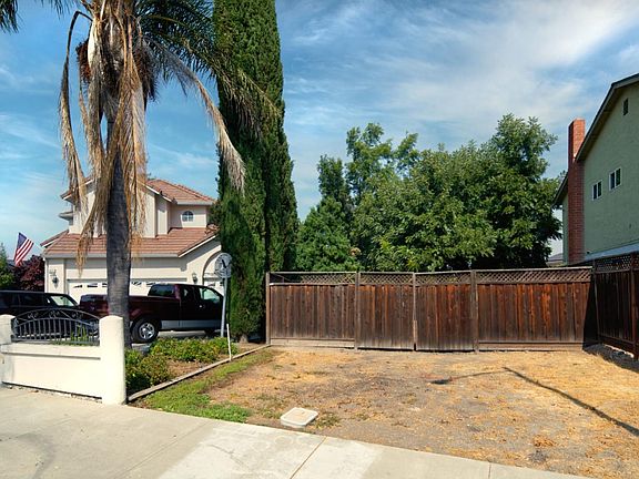 2nd image of 5010 Narvaez Ave