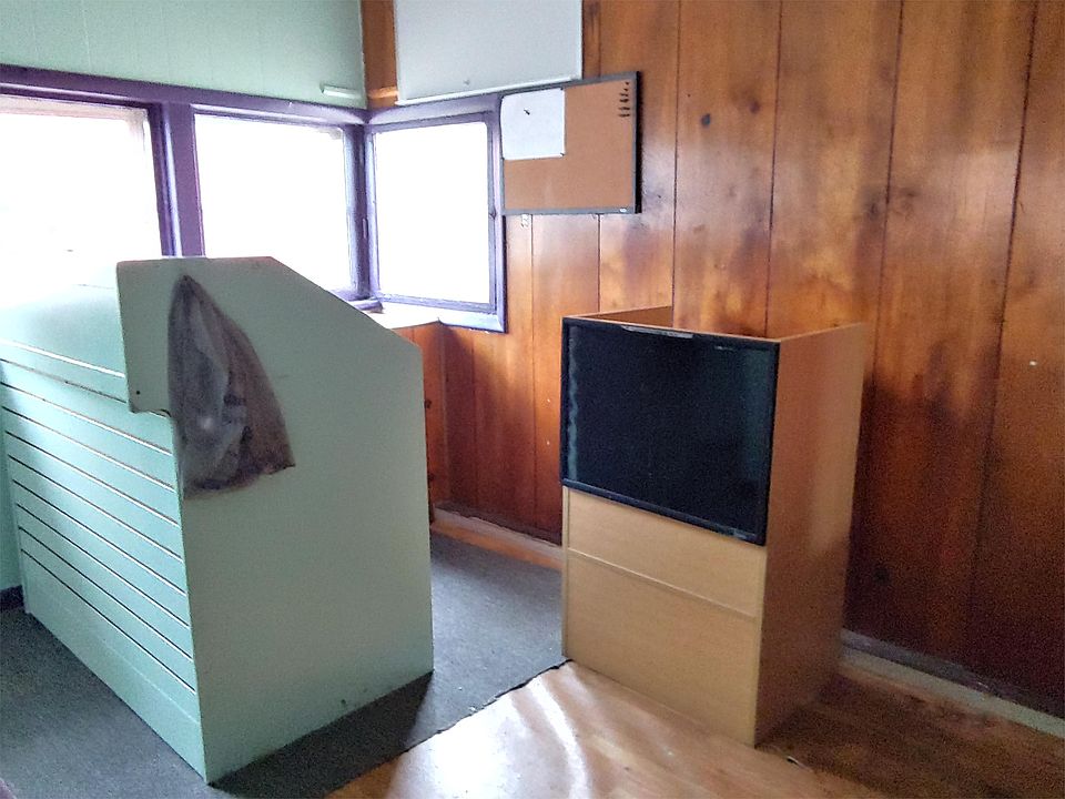2nd image of 149 Fall St #2