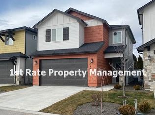 399 S Academy Ln, Eagle, ID 83616