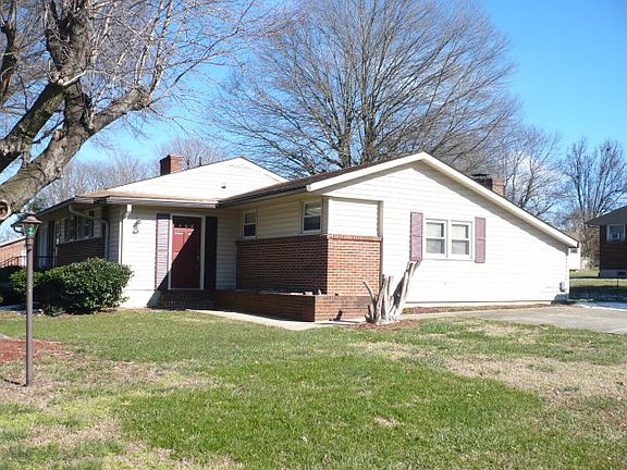 4th image of 601 Oakland Dr