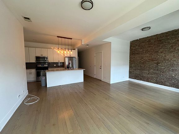 2nd image of 4541-43 S Indiana Ave #4541-2N