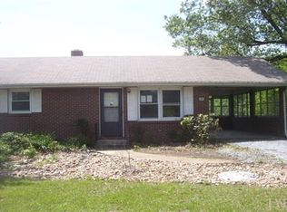 1158 Wards Rd, Altavista, VA 24517