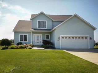 5984 Racine Dr, Stevensville, MI 49127