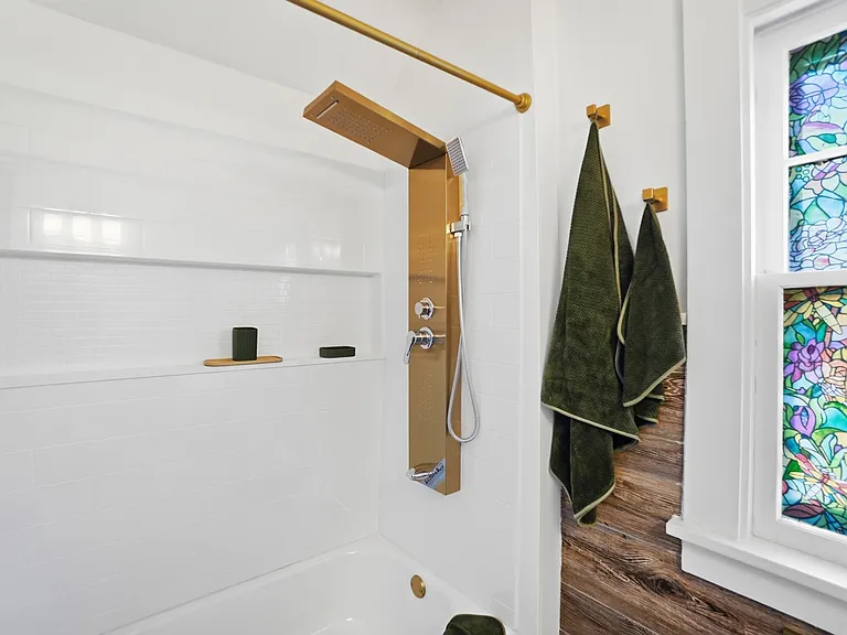 2306 Eastbrook Dr — Photo 6