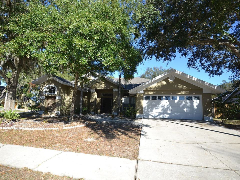 1st image of 10316 Rainbridge Dr