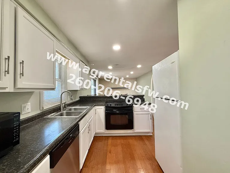822 Lemonwood Ct — Photo 7