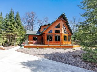 3869 Glidden Dr, Sturgeon Bay, WI 54235