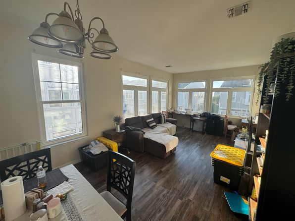 7315 Lighthouse Dr #2