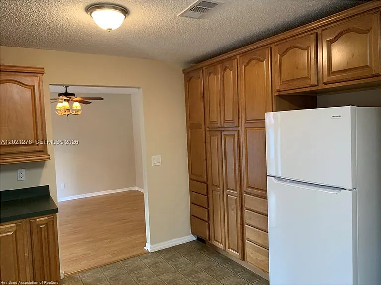 2225 N Unicorn Rd — Photo 17