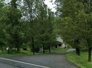 2131 Weisstown Rd, Boyertown, PA 19512