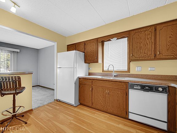 5th image of 7301 Evergreen Dr #6-1A