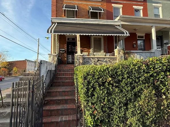 761 Bartlett Ave, Baltimore, MD 21218