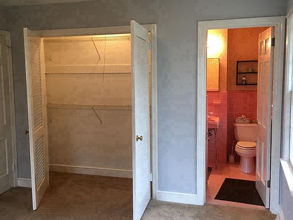 Bathroom off master bedroom