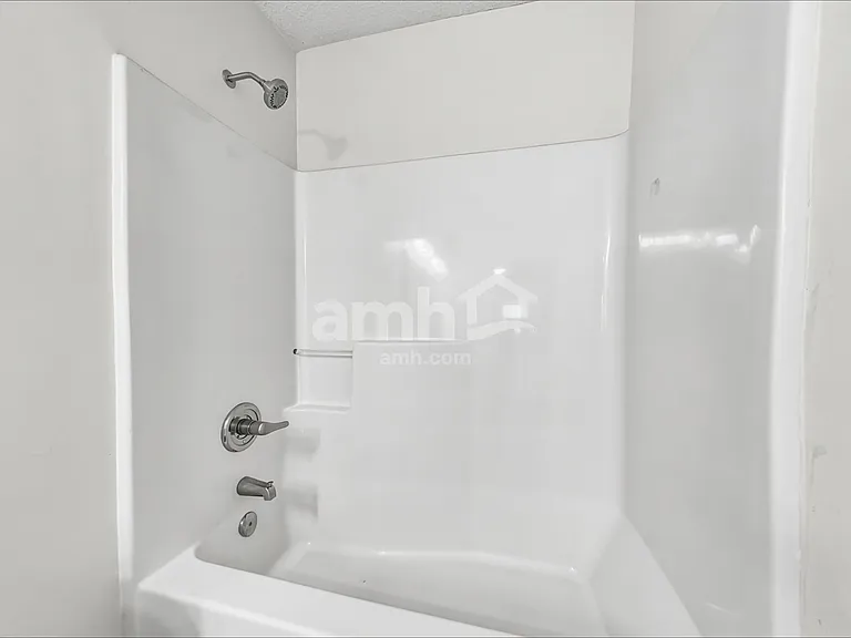 2116 Maple Tree Ct — Photo 16