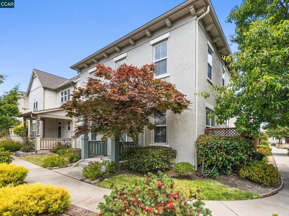 1063 Cottage Ln, Hercules, CA 94547