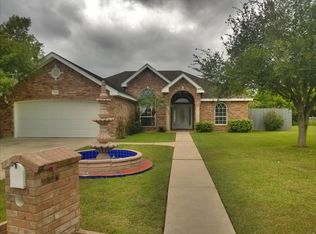 1113 N 27th St, Harlingen, TX 78550