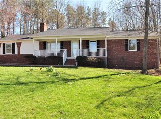 271 Selbrook Ln, Lexington, NC 27292