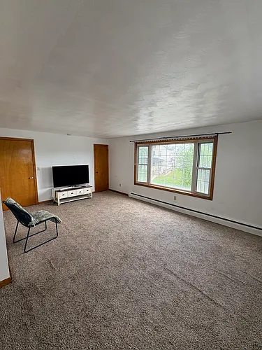16 Grove St Photo 1