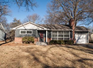 4836 W 76th St, Prairie Village, KS 66208