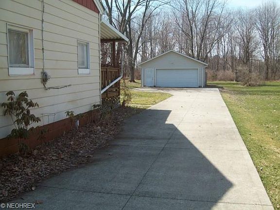2nd image of 656 Maplewood Ave