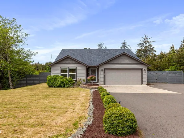 11740 NW Riggen Ave, Seal Rock, OR 97376