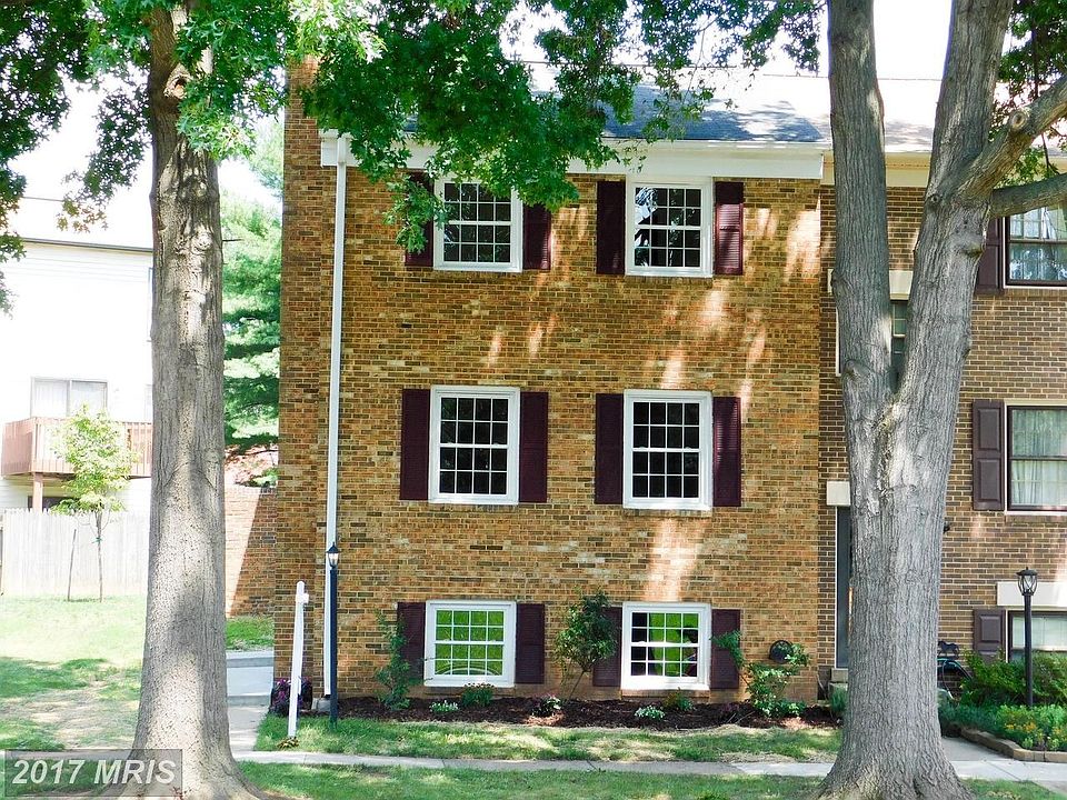 Exterior (Front)