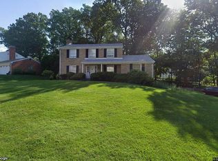 2103 Menold Dr, Allison Park, PA 15101