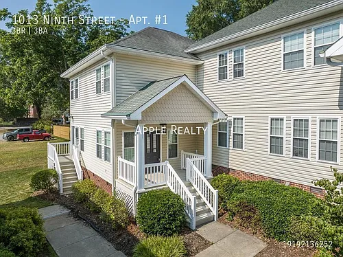 1013 9th St #1 Photo 1