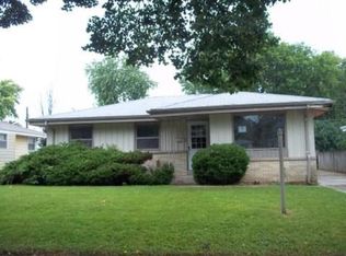 6904 N 40th St, Milwaukee, WI 53209