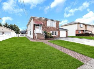 1151 Park Ave, Franklin Square, NY 11010