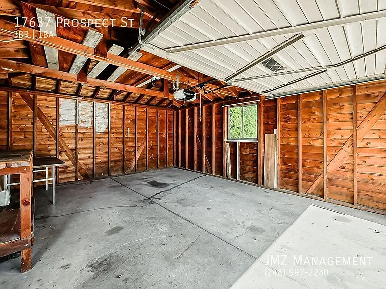 17637 Prospect St — Photo 22