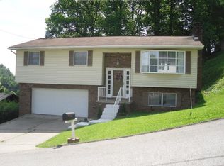 1006 Timberview Dr, Charleston, WV 25314