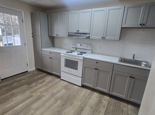 715 W Grove St APT E, Taylor, PA 18517