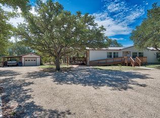 960 Lower Reservation Rd, Harper, TX 78631