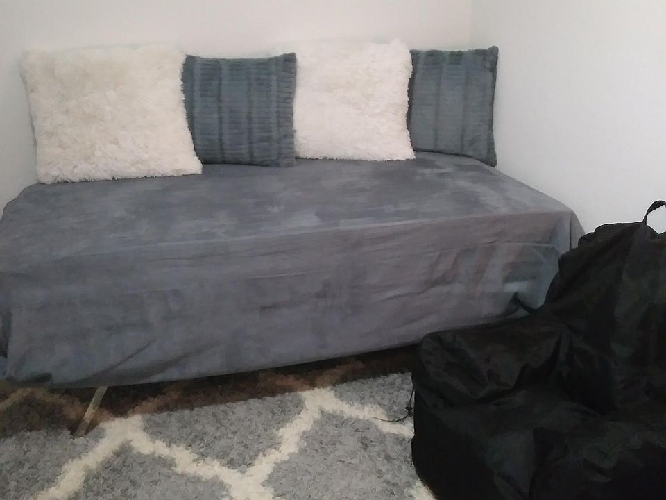 2nd image of 12611 Stoneridge Ln APT 203