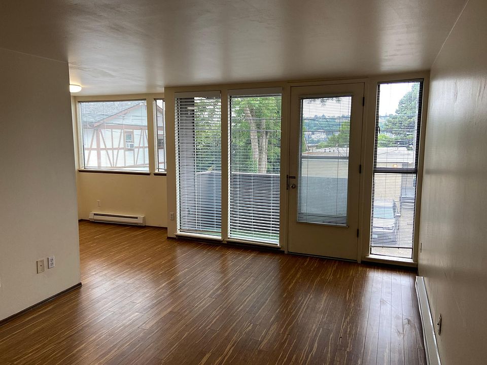 Living space and balcony