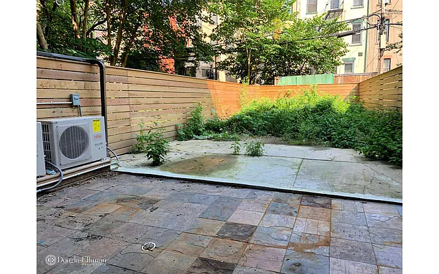 Rented by Douglas Elliman | media 16