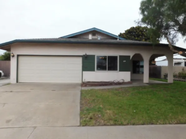 49 Shasta Way, Salinas, CA 93905