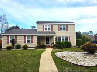 221 Kirkwood Dr, Fayetteville, NC 28303