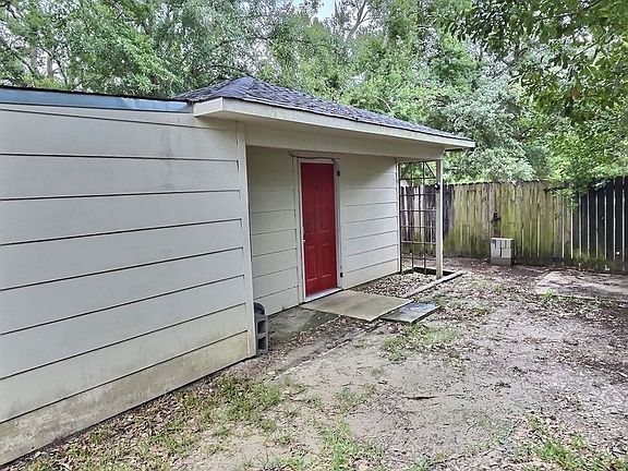 4th image of 4624 Laurelwood Dr