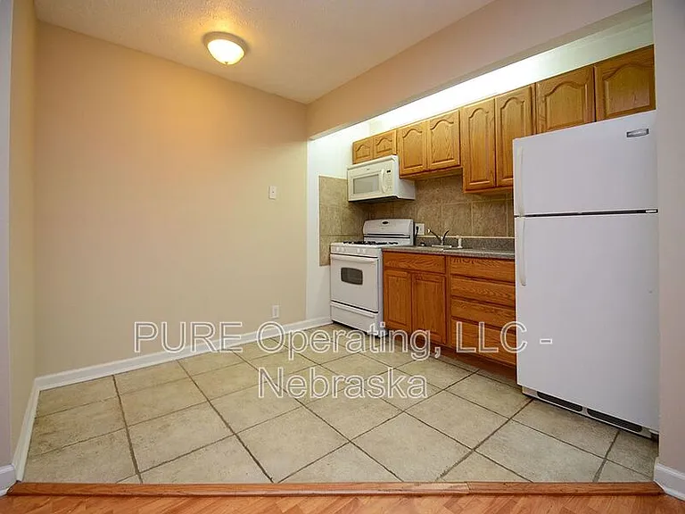 612-616 N 46th St #612-06 — Photo 4