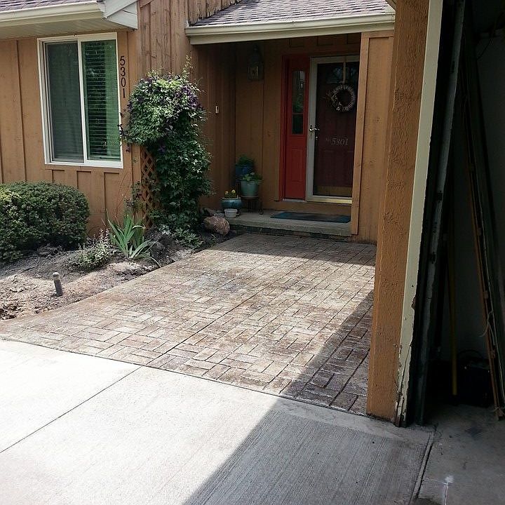 Stamped concrete front '14