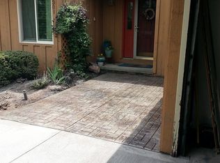 5301 Bunker Rd, North Royalton, OH 44133