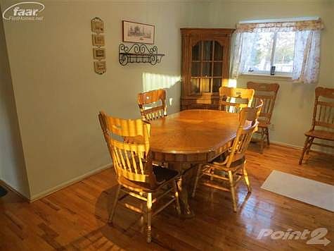 5th image of 11424 Berkshire Dr